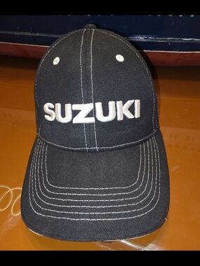 Suzuki Black and White Adjustable Strapback Baseball Cap Adult Size